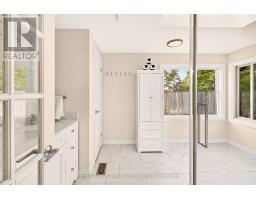 9 DARREN PLACE - 26