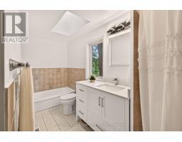 9 DARREN PLACE - 31