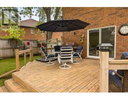 9 DARREN PLACE - 42