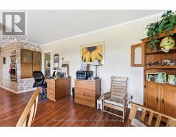 82858 LONDON ROAD - 12