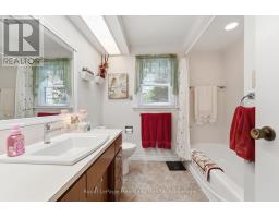 82858 LONDON ROAD - 20