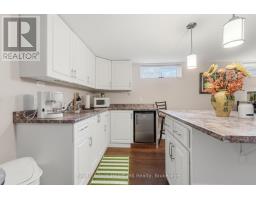 82858 LONDON ROAD - 30