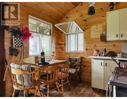 82858 LONDON ROAD - 47