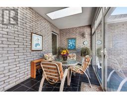 136 BETHUNE CRESCENT - 26