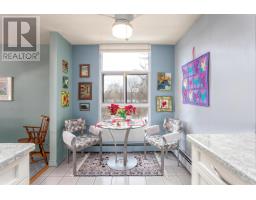205 - 23 WOODLAWN ROAD E - 18