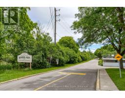 205 - 23 WOODLAWN ROAD E - 7