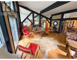 81001 FALLS ROAD - 12