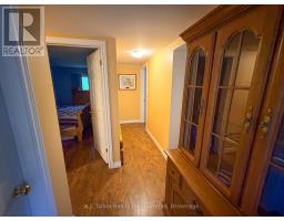 81001 FALLS ROAD - 18