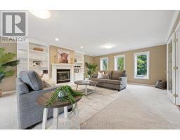 49 CHRISTINE DRIVE - 13