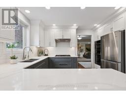 49 CHRISTINE DRIVE - 16