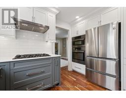 49 CHRISTINE DRIVE - 18