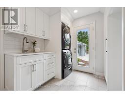 49 CHRISTINE DRIVE - 24