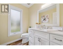 49 CHRISTINE DRIVE - 25