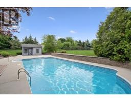 49 CHRISTINE DRIVE - 42