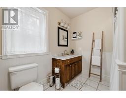 226421 SOUTHGATE 22 ROAD - 28