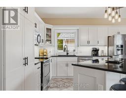 226421 SOUTHGATE 22 ROAD - 6