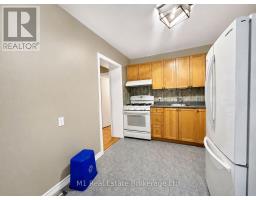 223 ST. GEORGE STREET E - 9