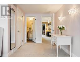 40 SOPHIA STREET - 21