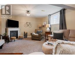 40 SOPHIA STREET - 27