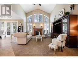 40 SOPHIA STREET - 5