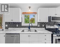 39 INVERLYN CRESCENT N - 28