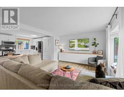 39 INVERLYN CRESCENT N - 32