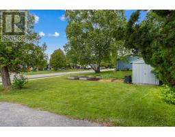 39 INVERLYN CRESCENT N - 8