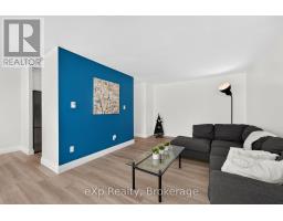 220 - 1447 HURON STREET - 23