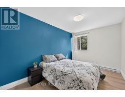 220 - 1447 HURON STREET - 25