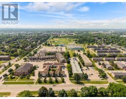 220 - 1447 HURON STREET - 34