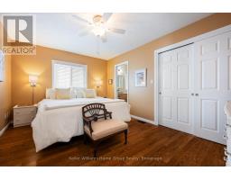 550 MAPLE AVENUE N - 30