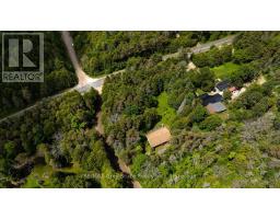 550 HURON ROAD N - 2