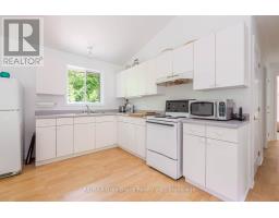 550 HURON ROAD N - 8