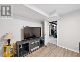 31 ALICE STREET - 32