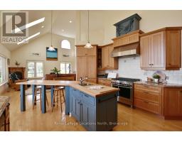 245337 22 SIDE ROAD - 12