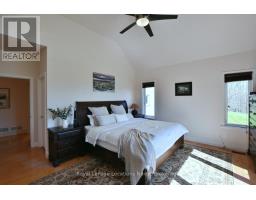 245337 22 SIDE ROAD - 17