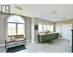245337 22 SIDE ROAD - 23