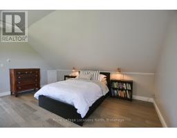 245337 22 SIDE ROAD - 27