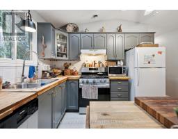 10 SPRUCE AVENUE - 16