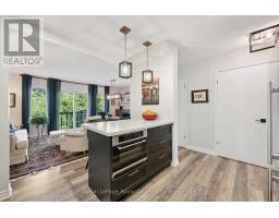 No.12 - 124 GOSLING GARDENS - 13
