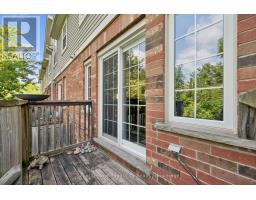 No.12 - 124 GOSLING GARDENS - 29