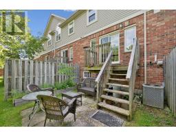 No.12 - 124 GOSLING GARDENS - 30