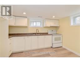 130 FORFAR STREET E - 25