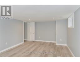 130 FORFAR STREET E - 30