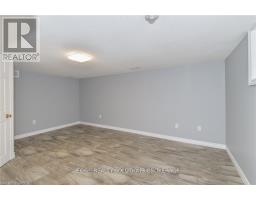 130 FORFAR STREET E - 31