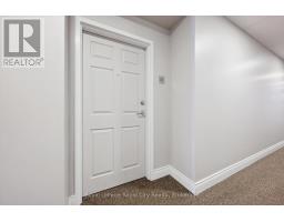 113 - 2 COLONIAL DRIVE - 37