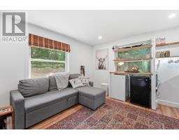 36 JANE STREET - 8