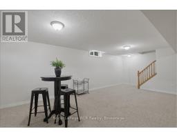 14 PARKSIDE STREET - 31