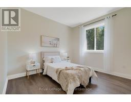 4400 518 HIGHWAY EAST - 33