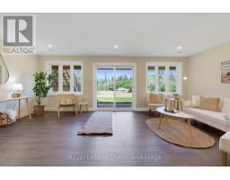 4400 518 HIGHWAY EAST - 44